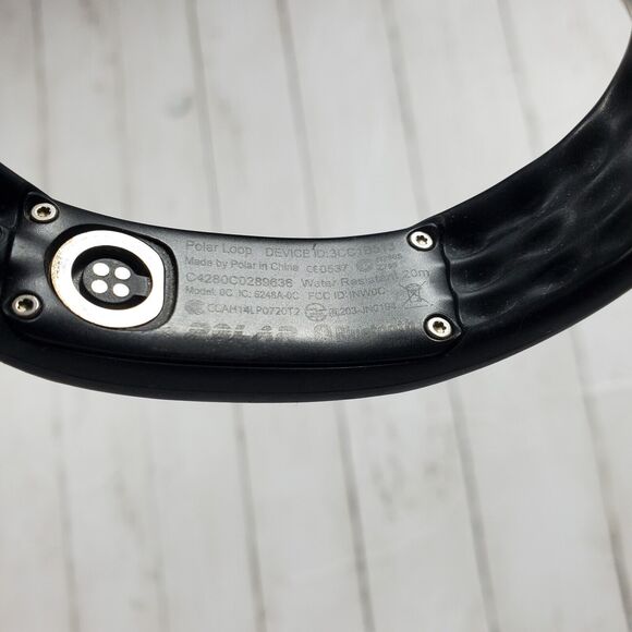 Polar Loop Activity Tracker and Chest Heart Rate Monitor w Strap & Charger GUC - Picture 2 of 8